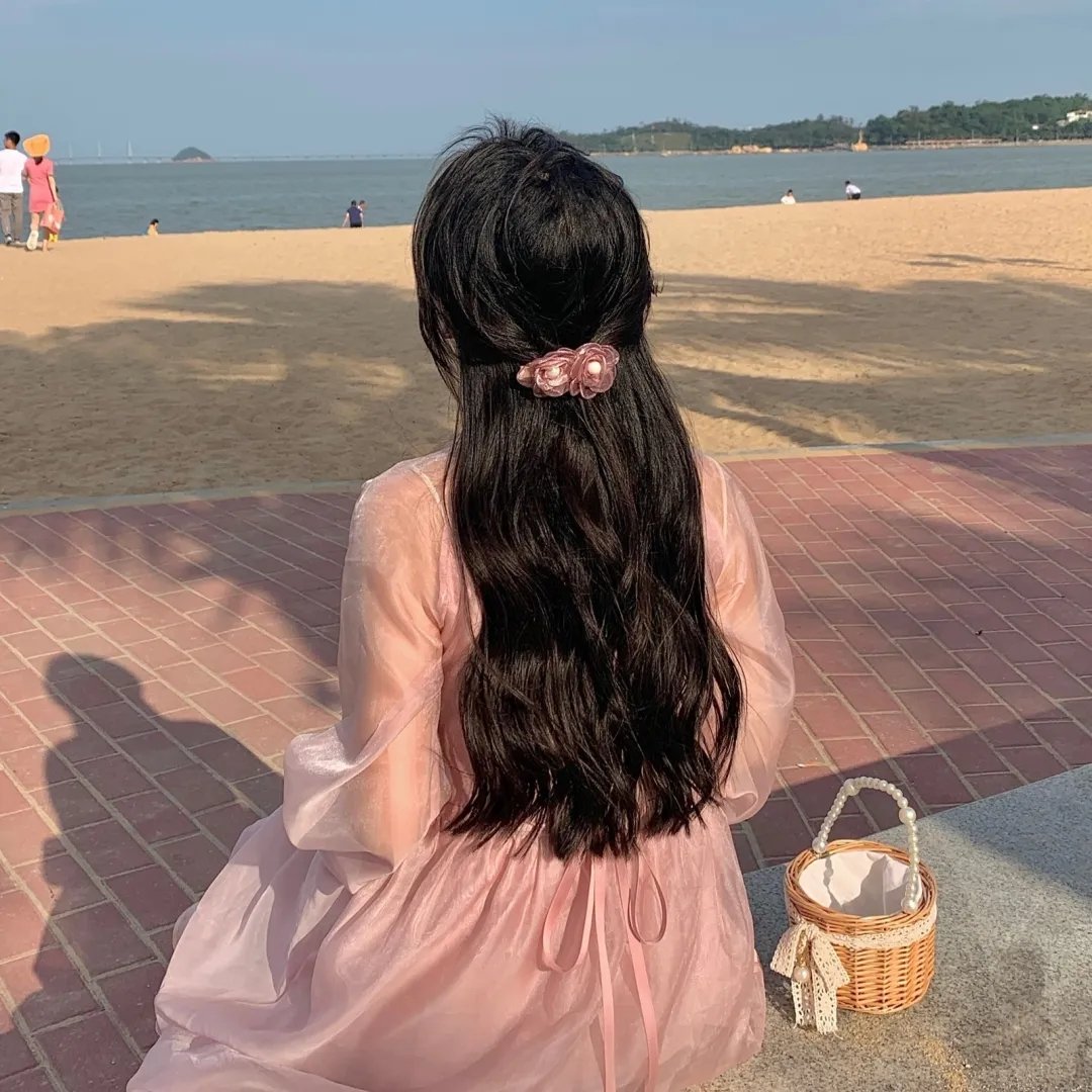 穿越修仙界,躺平十八年